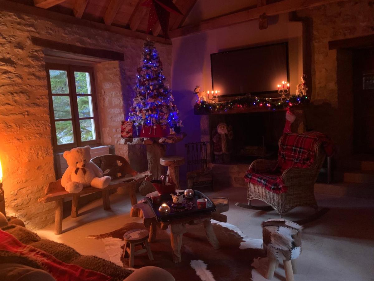 La Voutee 5 Epis Avec Bain Finlandais Prive Au Manoir Du Charme Gorges Du Tarn Bed & Breakfast Quezac  ภายนอก รูปภาพ