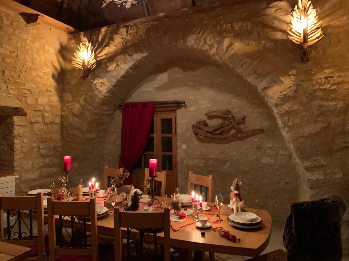 La Voutee 5 Epis Avec Bain Finlandais Prive Au Manoir Du Charme Gorges Du Tarn Bed & Breakfast Quezac  ภายนอก รูปภาพ